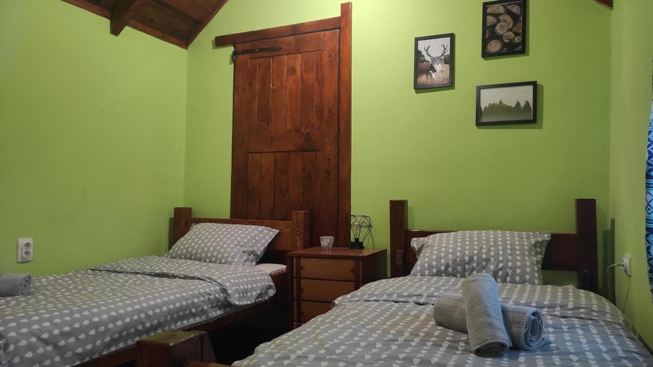 Apartamento Wood House Ruma Exterior foto
